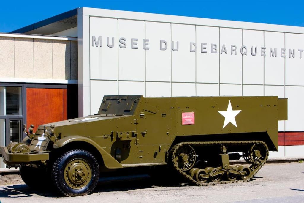Le Joffre - Studio Sur La Digue En Centre Ville Arromanches-les-Bains Bagian luar foto
